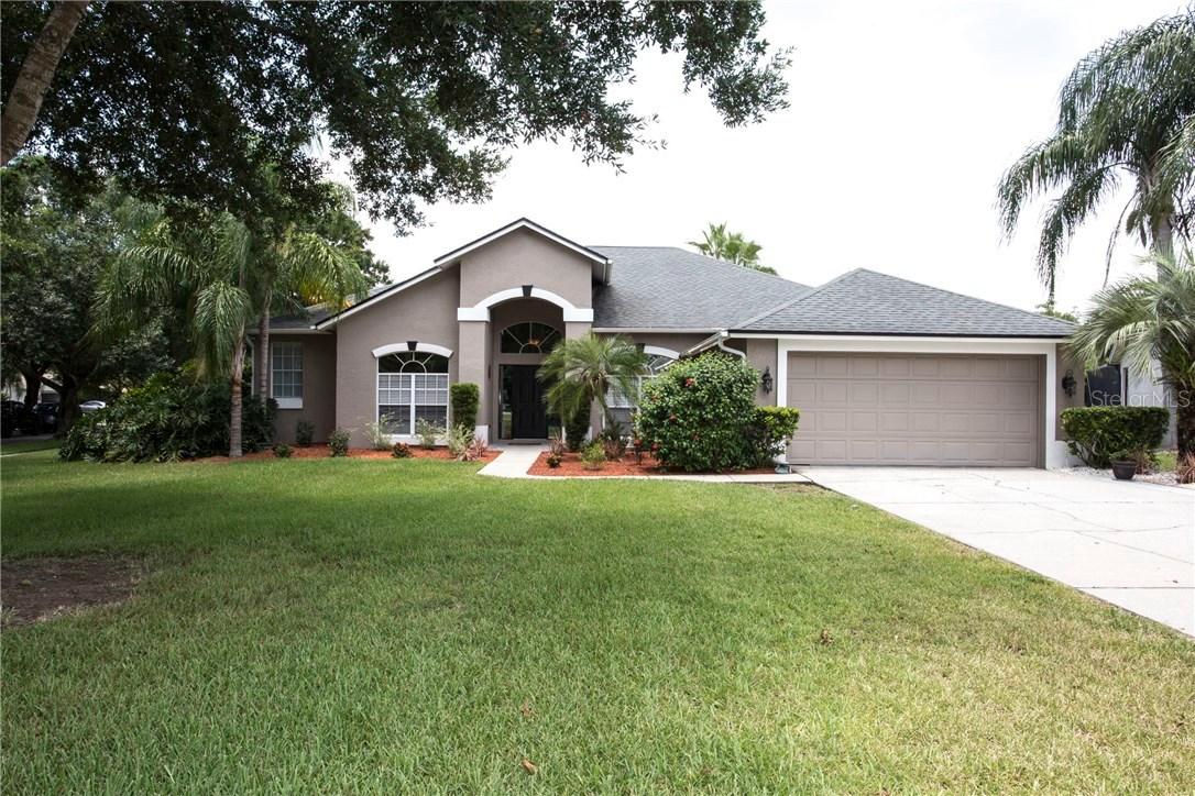 4905 Breyer Wood Ct., Valrico, FL 33596