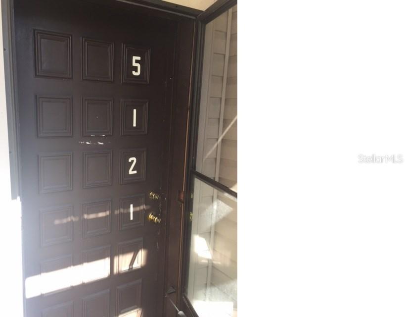 5121 Puritan Cir. #1104, Tampa, FL 33617