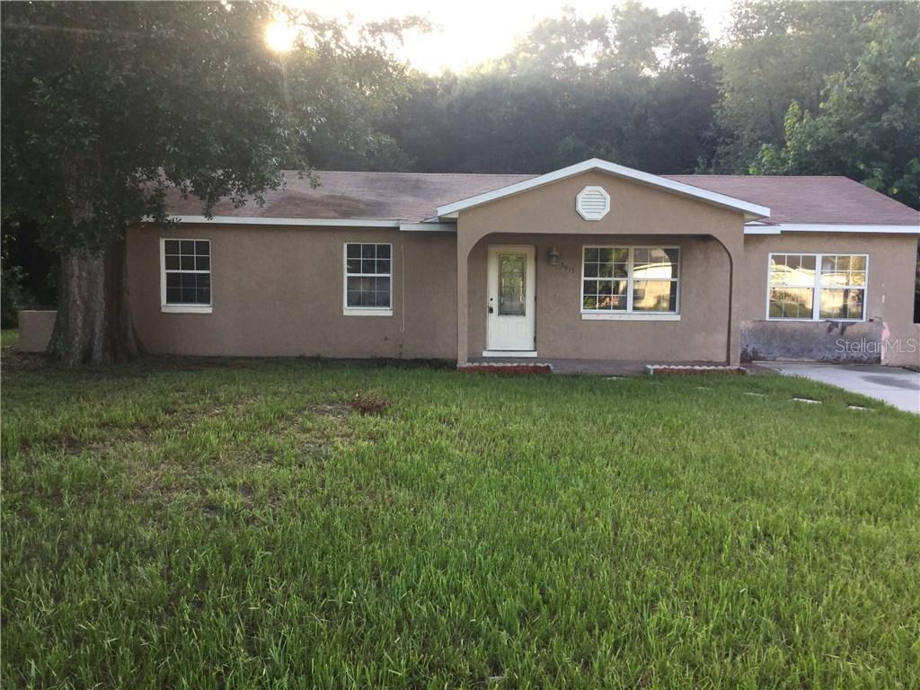 3915 Holly Ct., Mount Dora, FL 32757