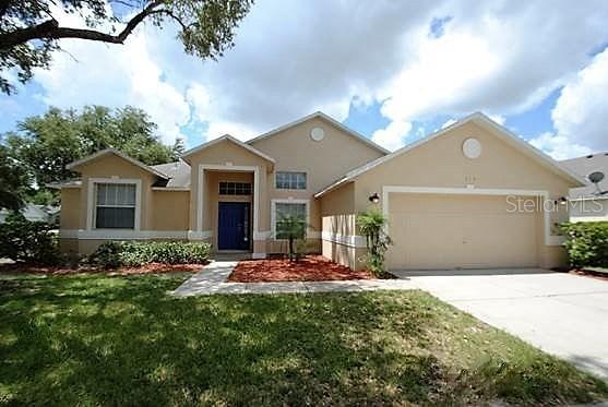 519 Thousand Oaks Blvd., Davenport, FL 33896
