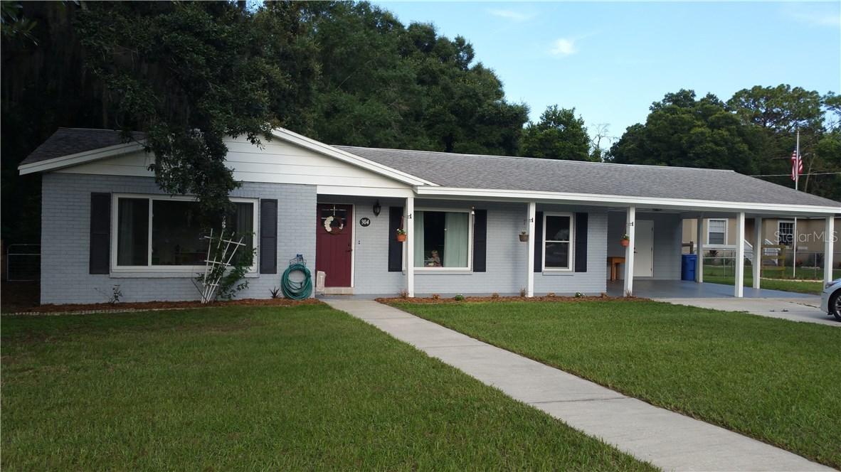 304 S Kingsway Rd., Seffner, FL 33584