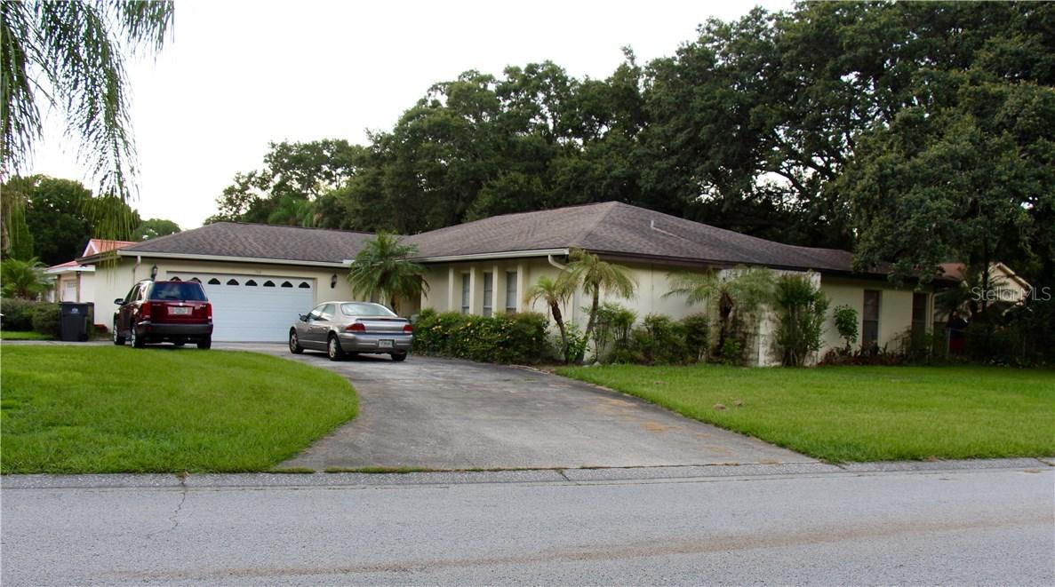 1516 Burning Tree Ln., Brandon, FL 33510