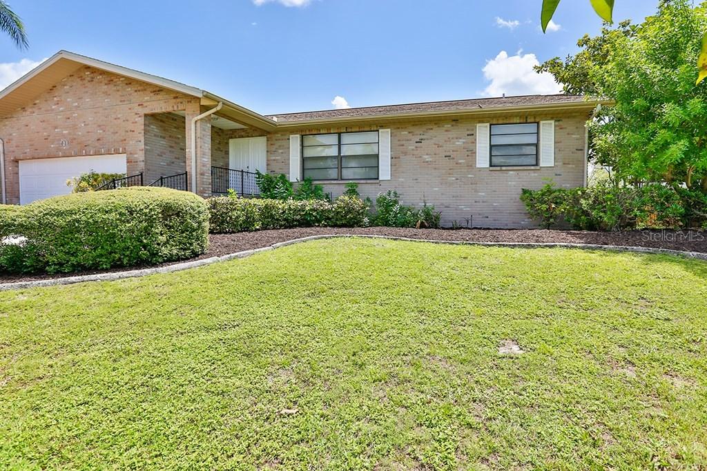 726 Eagle Ln., Apollo Beach, FL 33572