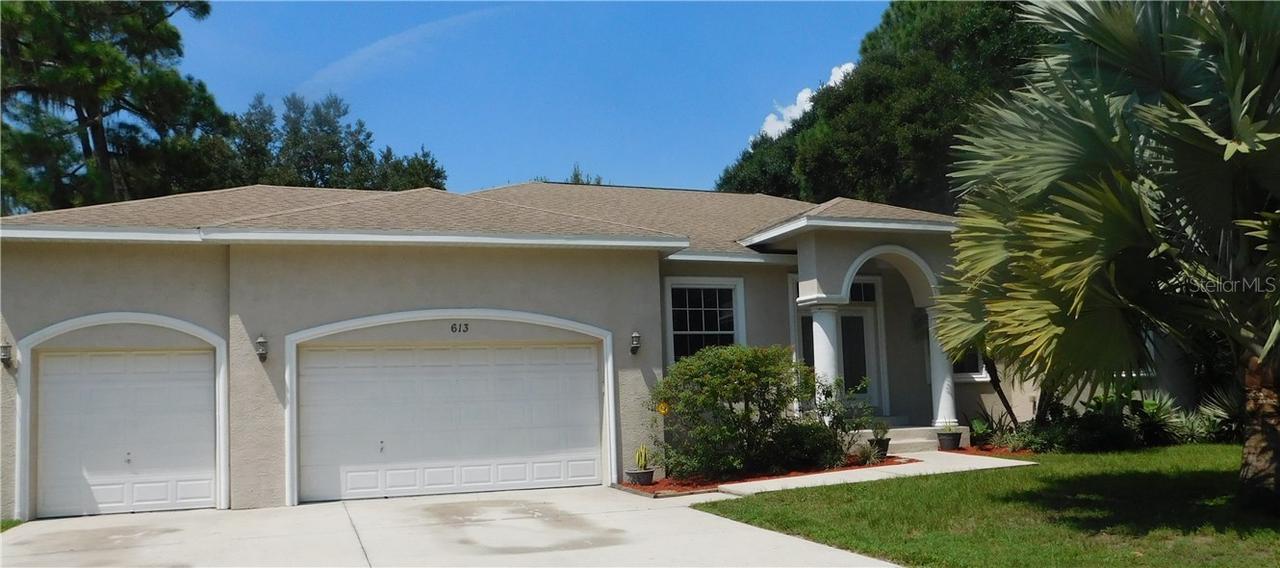 613 W College Ave., Ruskin, FL 33570