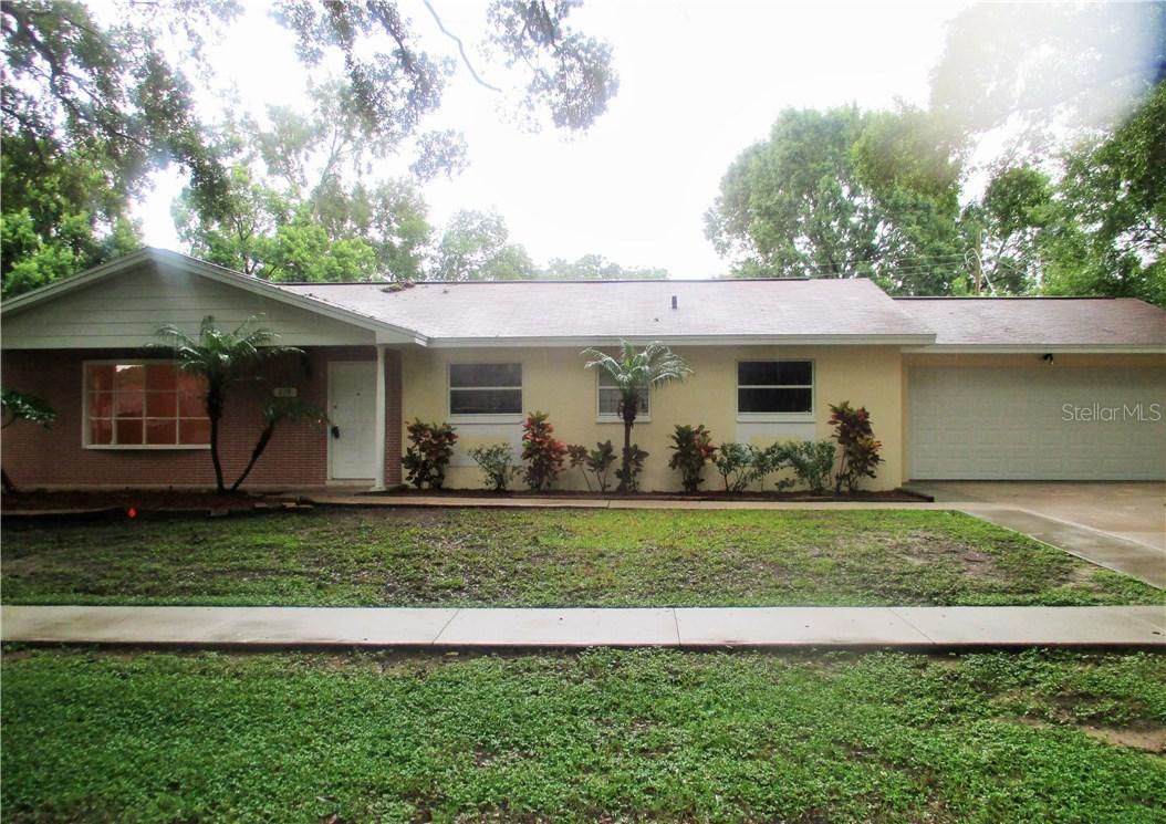219 Mary Ellen Ave., Seffner, FL 33584
