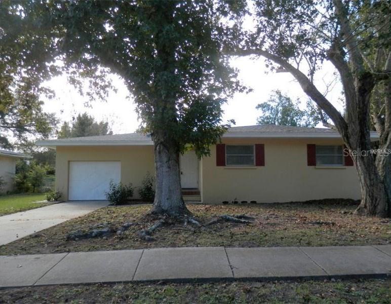 1467 Overlea St., Clearwater, FL 33755