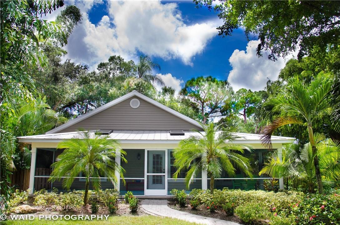 1516 Hansen St., Sarasota, FL 34231