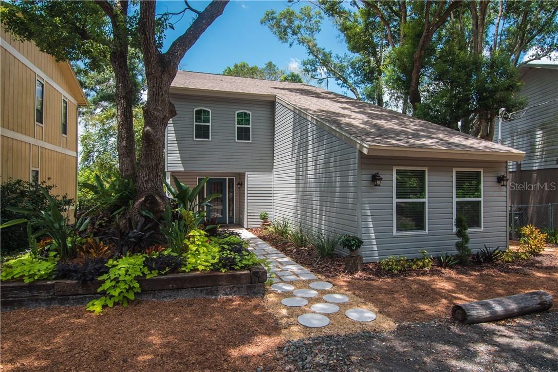 89 1st Ave., Lutz, FL 33548