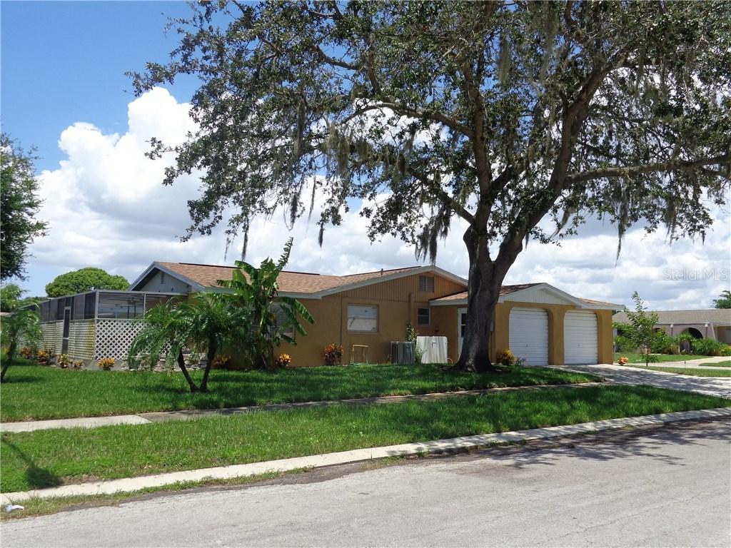 2141 Sugarbush Dr., Holiday, FL 34690