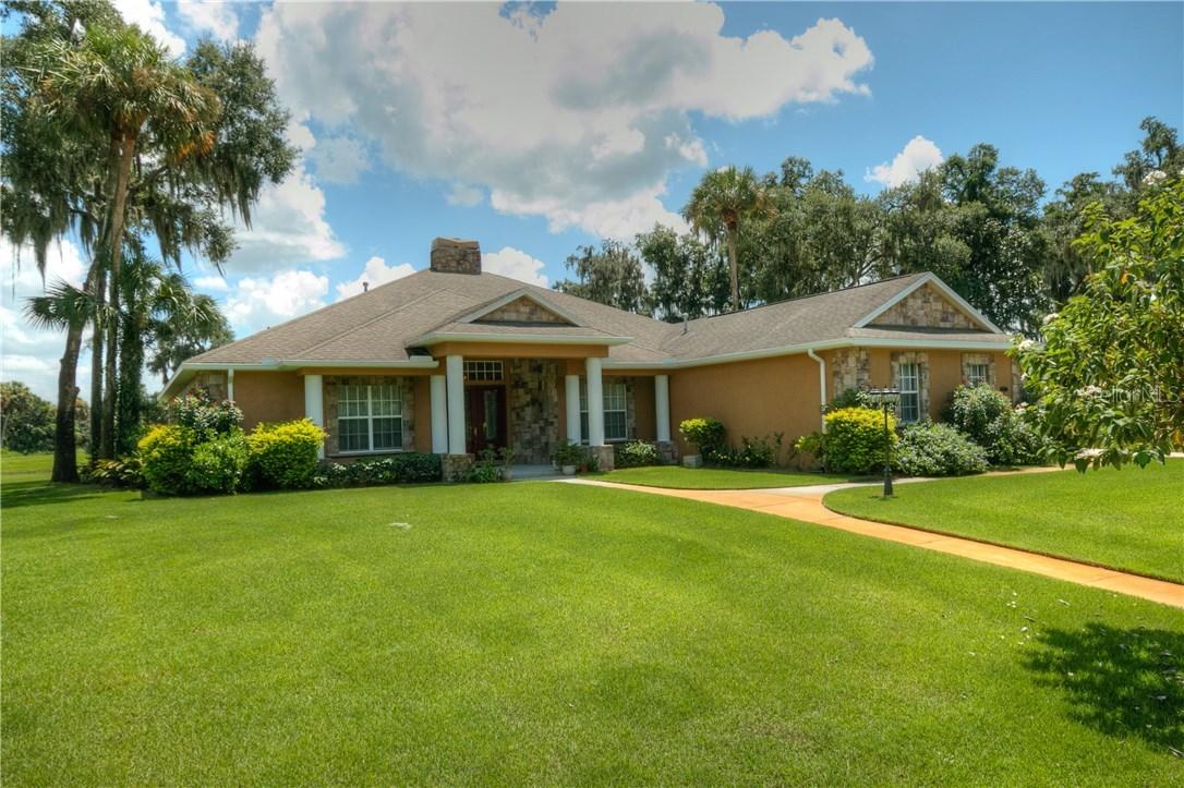 922 John Cressler Dr., Seffner, FL 33584
