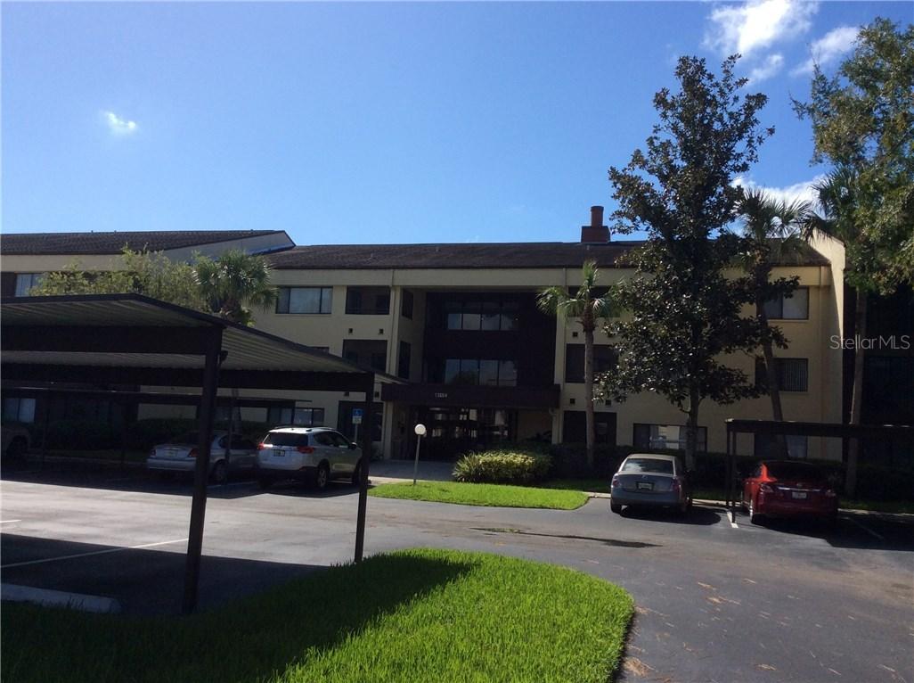 13604 S Village Dr. #2306, Tampa, FL 33618