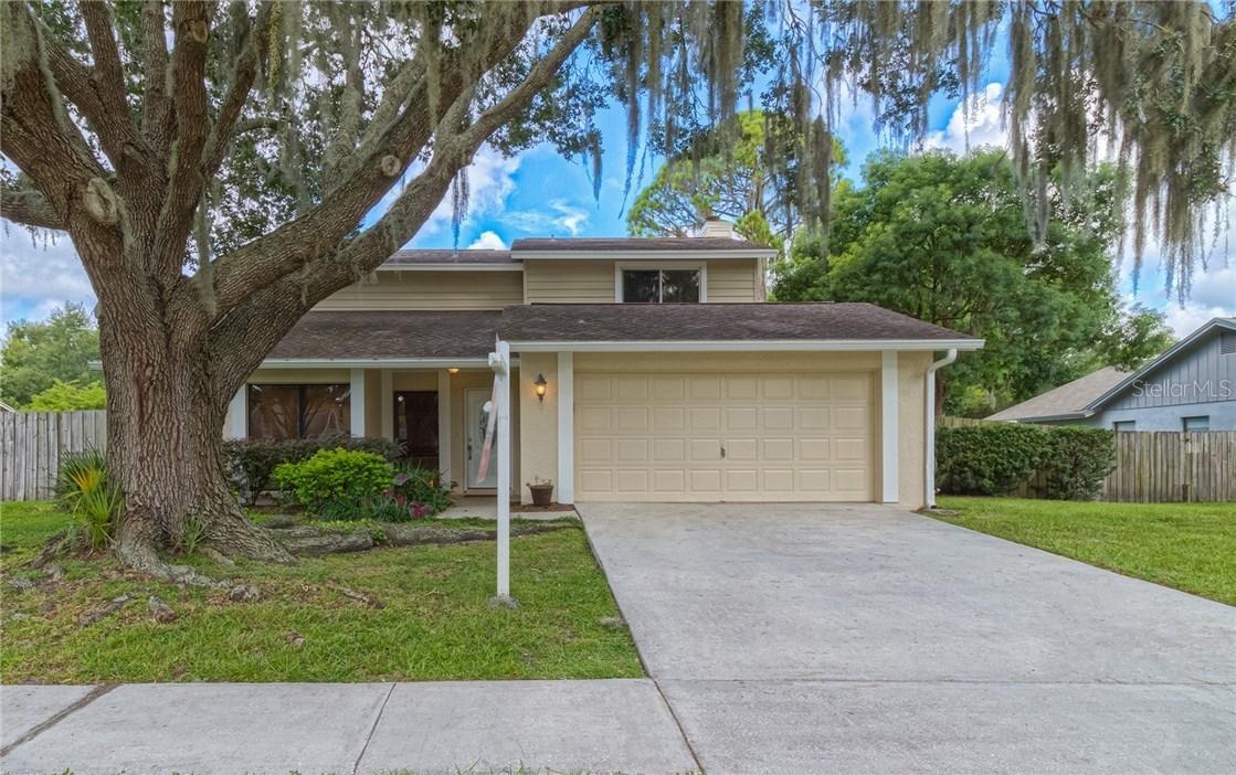 3905 Turnbury St., Valrico, FL 33596