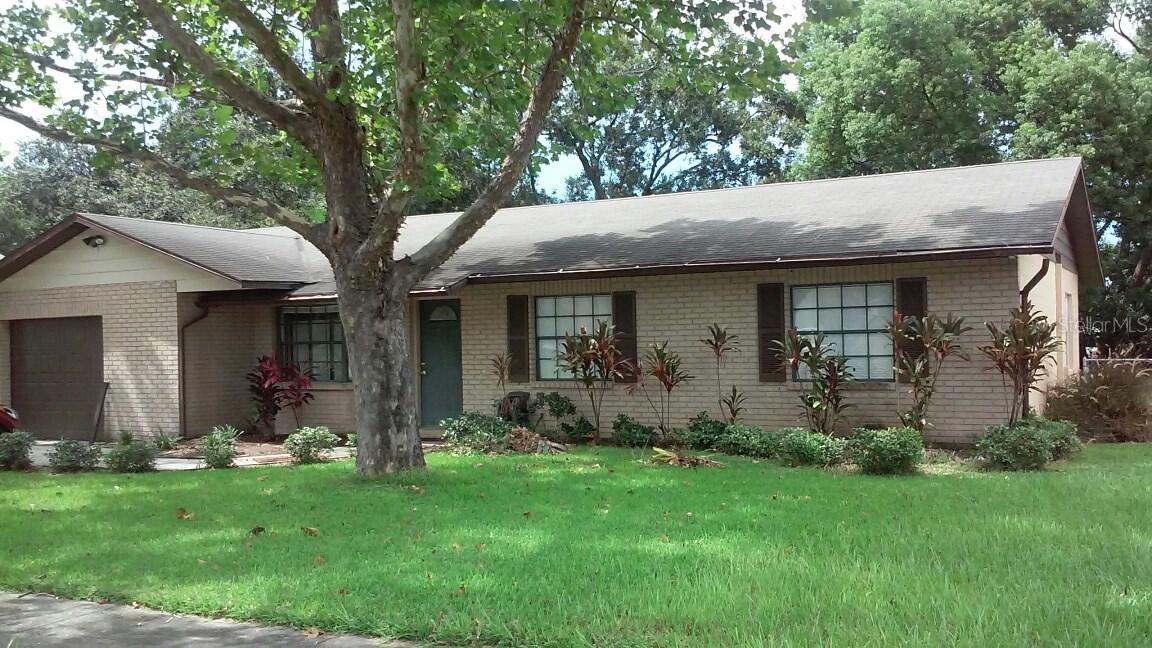 4805 Reagan Ave., Seffner, FL 33584