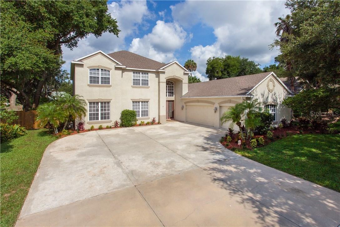 910 Hickory Fork Dr., Seffner, FL 33584