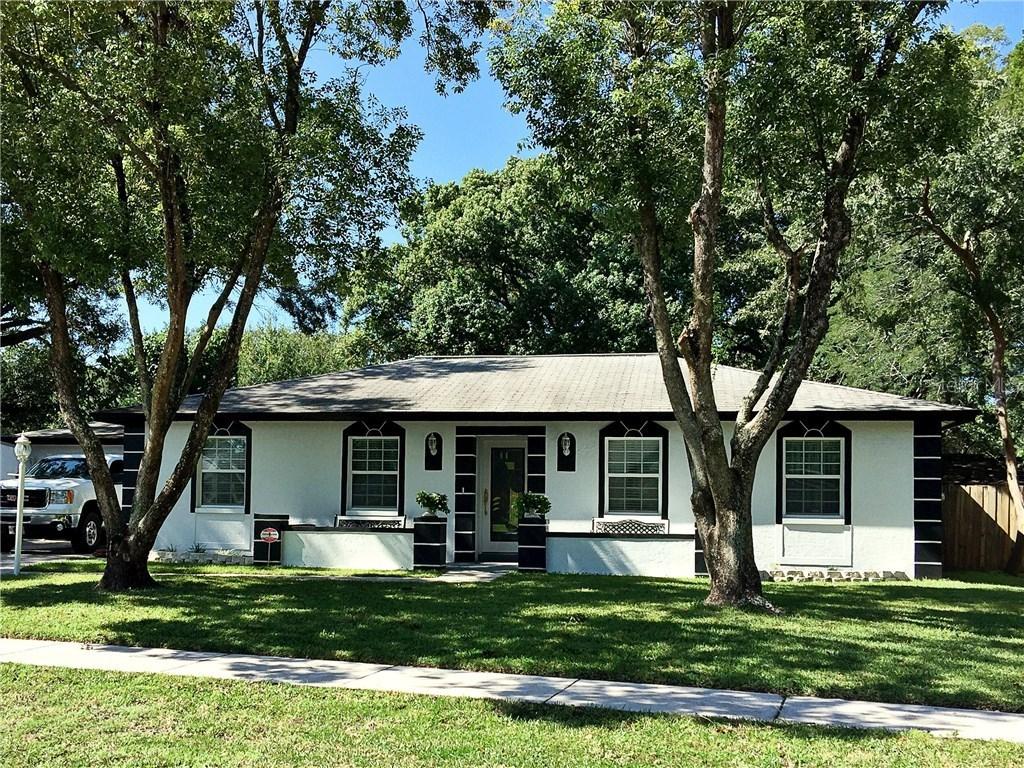 708 Innergary Pl., Valrico, FL 33594