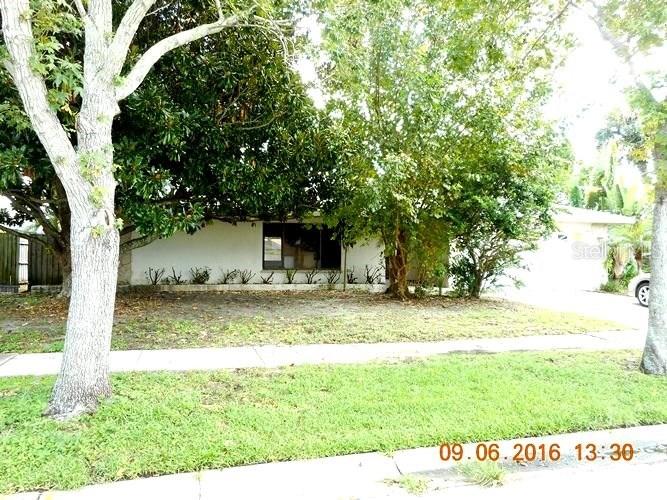 9967 119th Way, Seminole, FL 33772