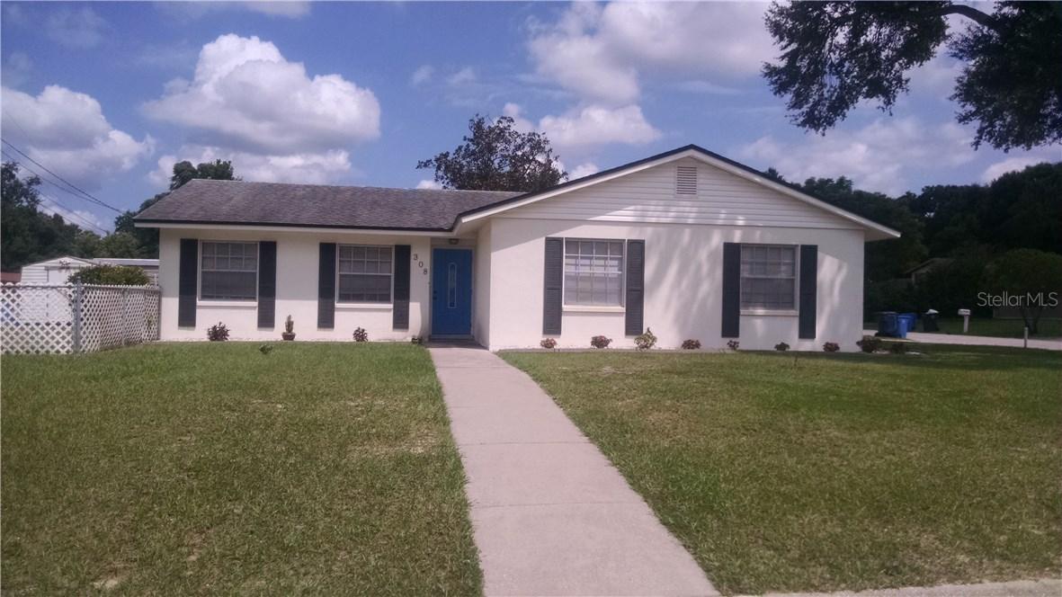 308 Cranberry Ln., Brandon, FL 33510