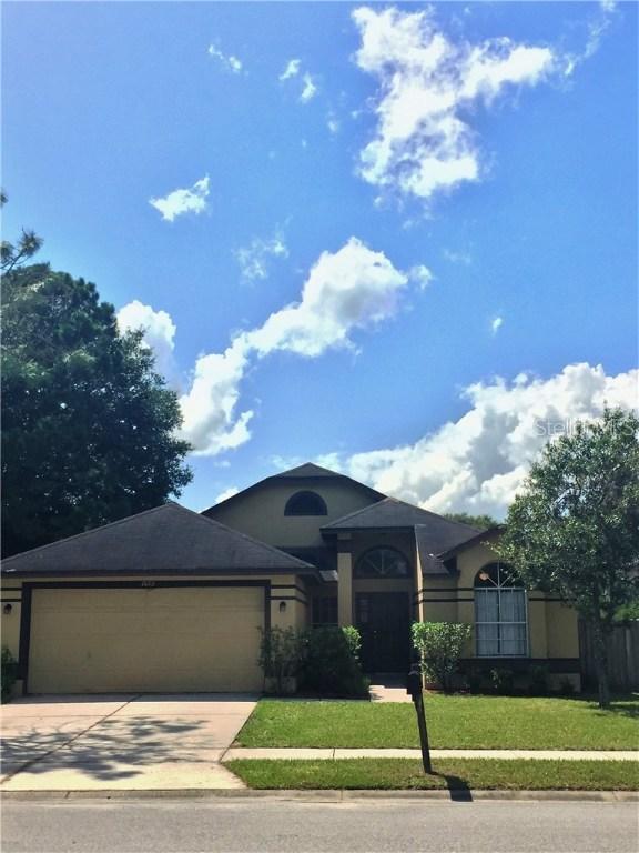 1605 Weaver Dr., Lutz, FL 33559