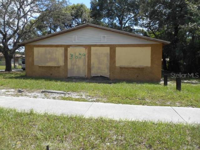 3609 E Osborne Ave., Tampa, FL 33610