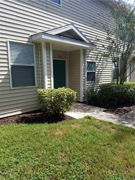 1805 Hammocks Ave., Lutz, FL 33549