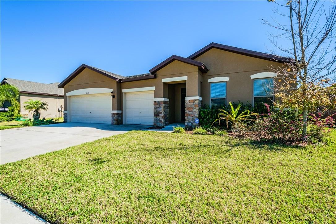 2249 Landside Dr., Valrico, FL 33594
