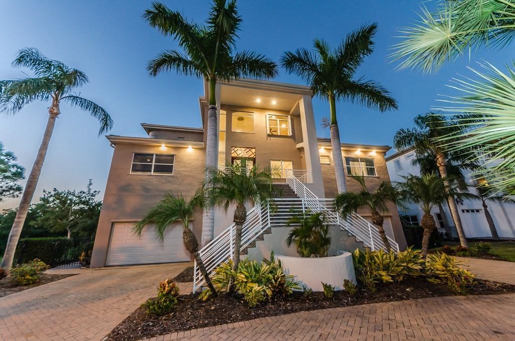 2013 Harbour Watch Cir., Tarpon Springs, FL 34689