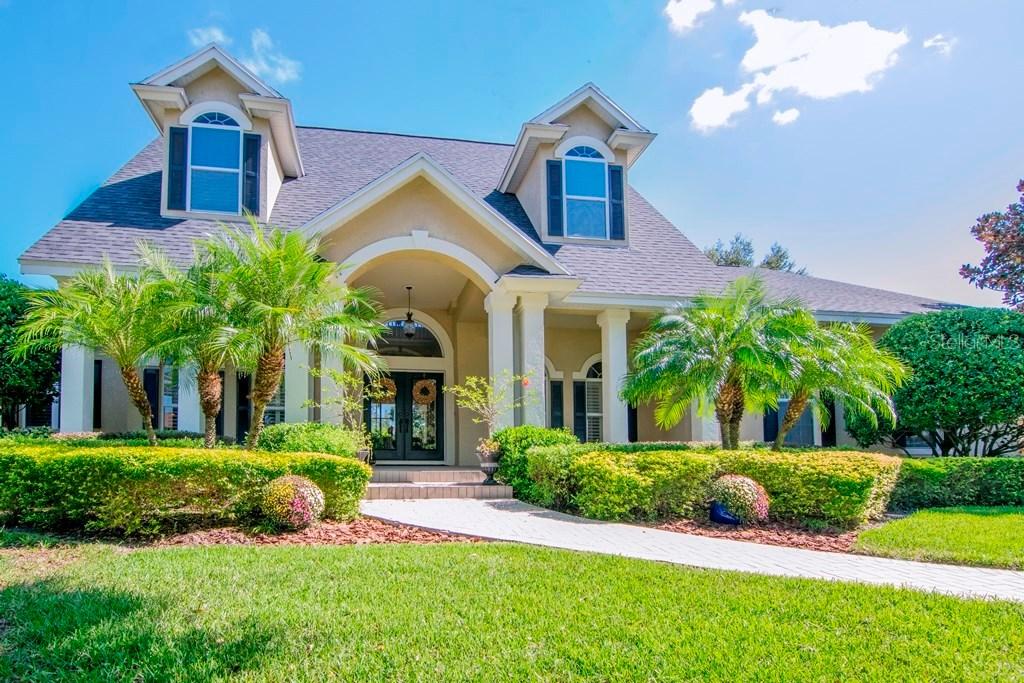 5204 Culasaja Cir., Valrico, FL 33596