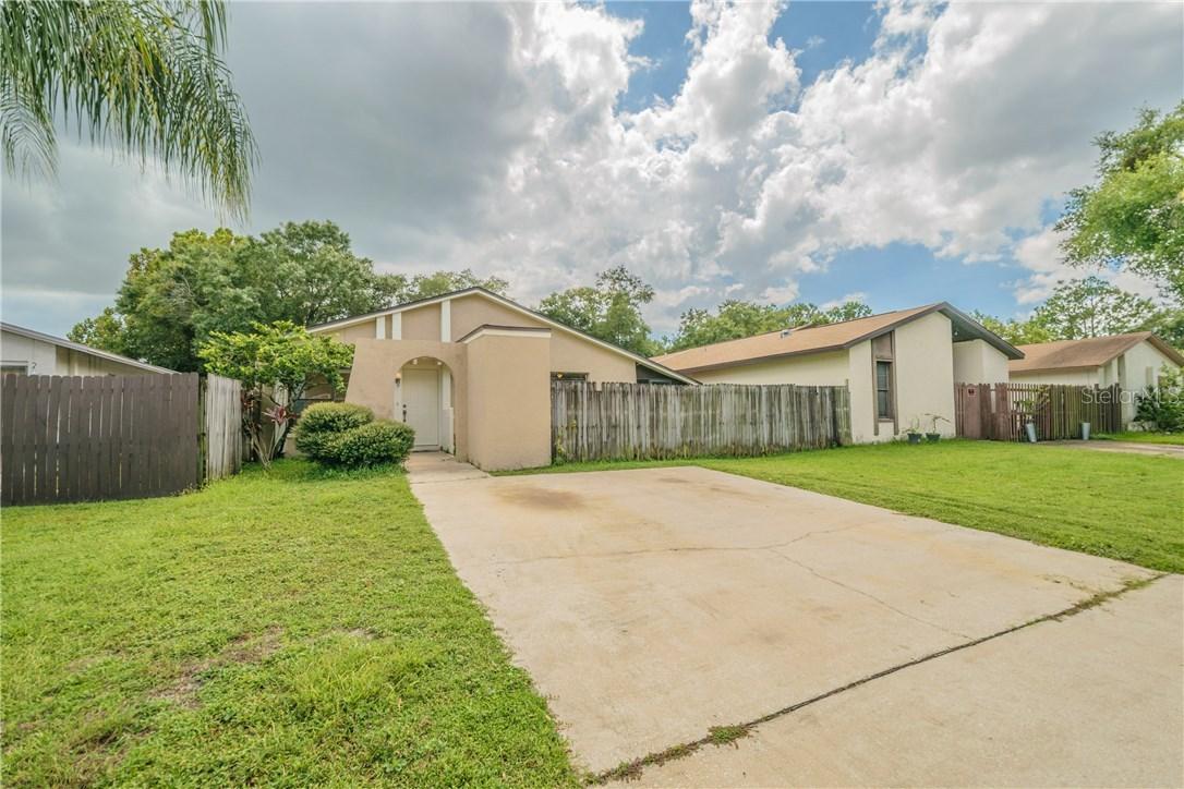 10718 Crowngate Ln., Tampa, FL 33624