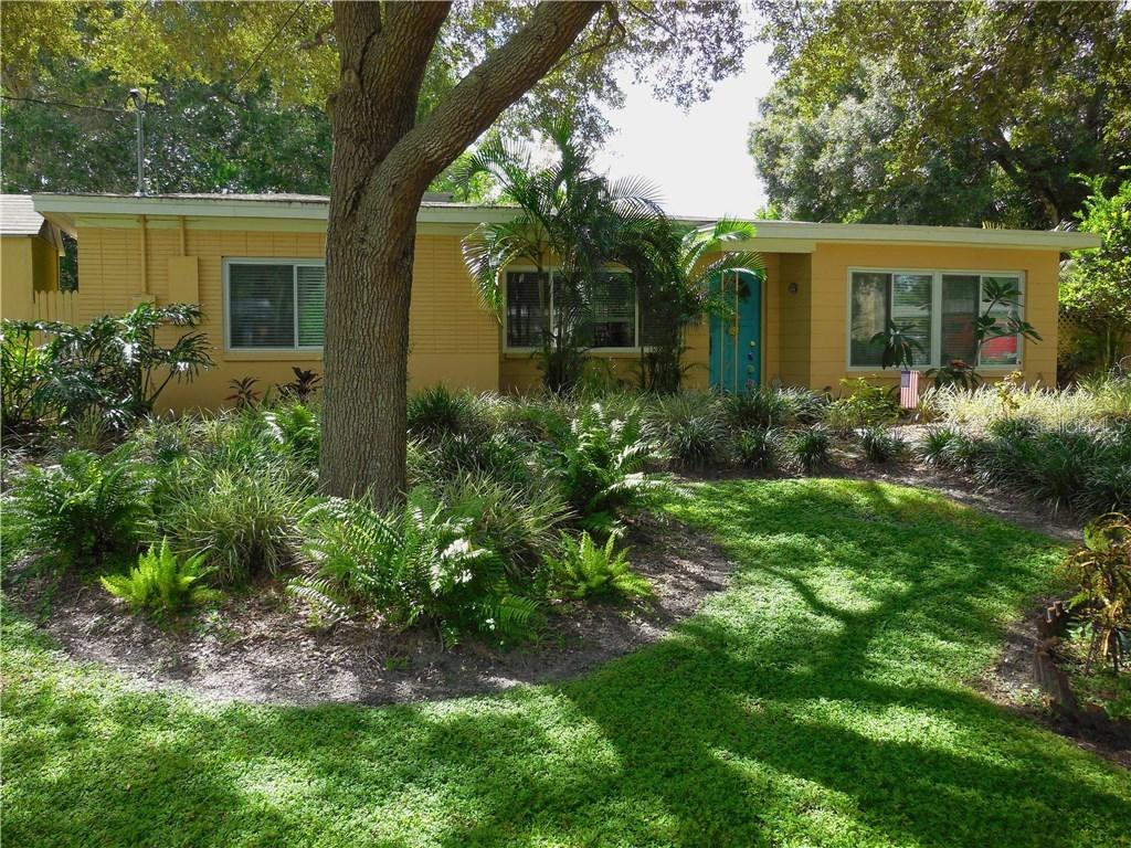 10230 N Fleetwood Dr., Tampa, FL 33612