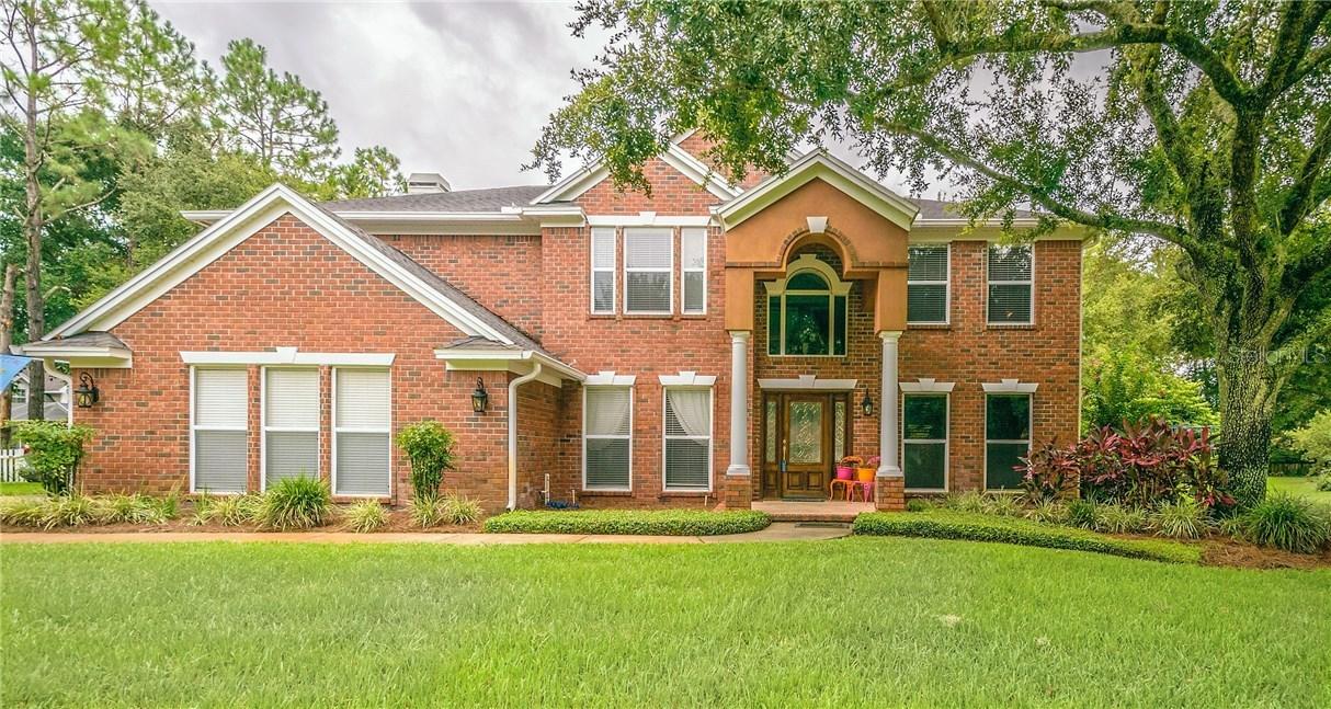 1014 Lake Cooper Dr., Lutz, FL 33548