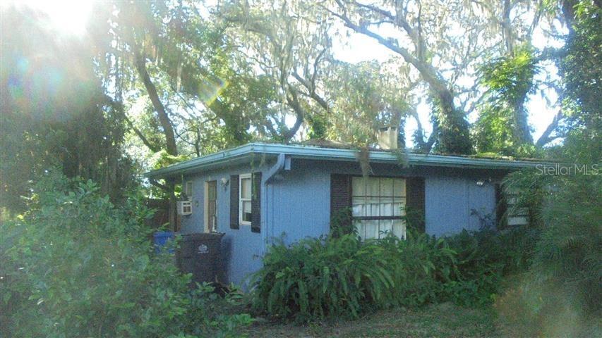 1211 Lady Elaine Dr., Valrico, FL 33594