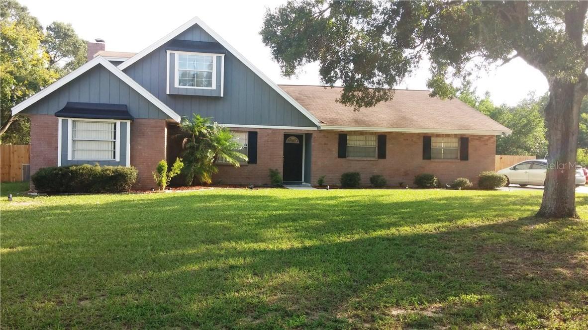 613 Royal Crest Way, Brandon, FL 33511
