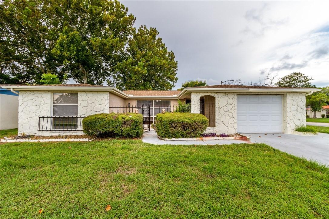 9201 Chantilly Ln., Port Richey, FL 34668