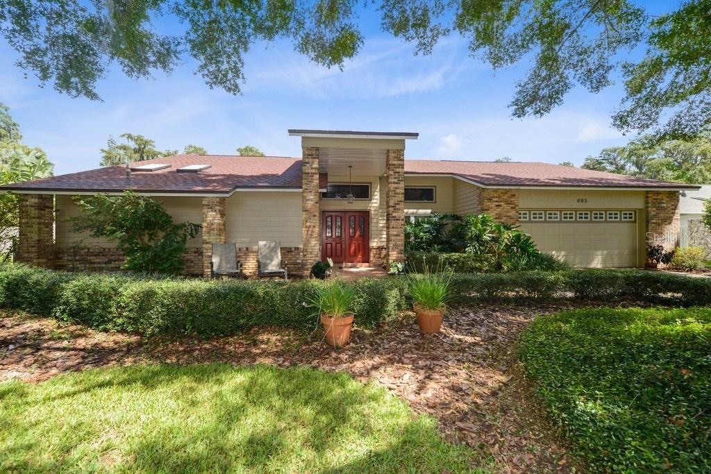 605 Crystal Grove Blvd., Lutz, FL 33548