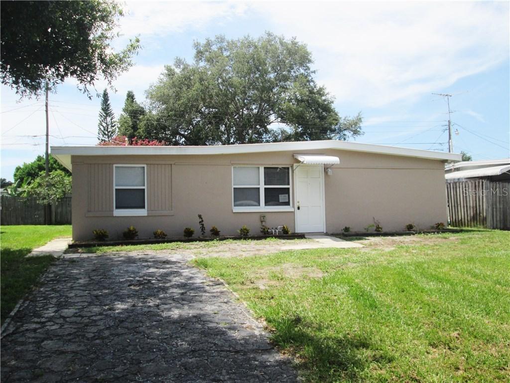 12086 105th St., Largo, FL 33773