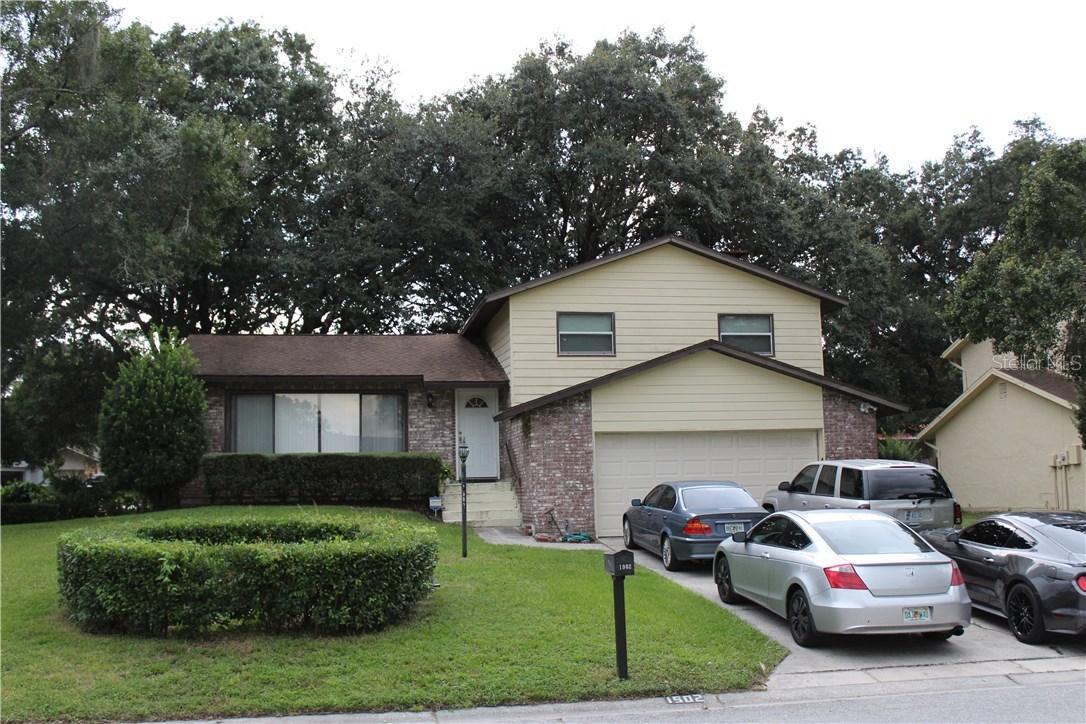 1902 Red Fox Ln., Brandon, FL 33510