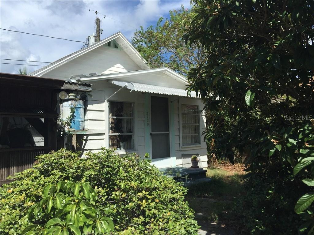 3729 31st Ave., St Petersburg, FL 33711
