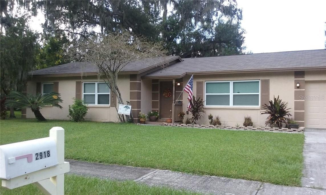 2918 Forest Cir., Seffner, FL 33584
