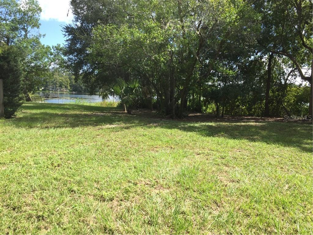 Lakeshore Dr., Lutz, FL 33549