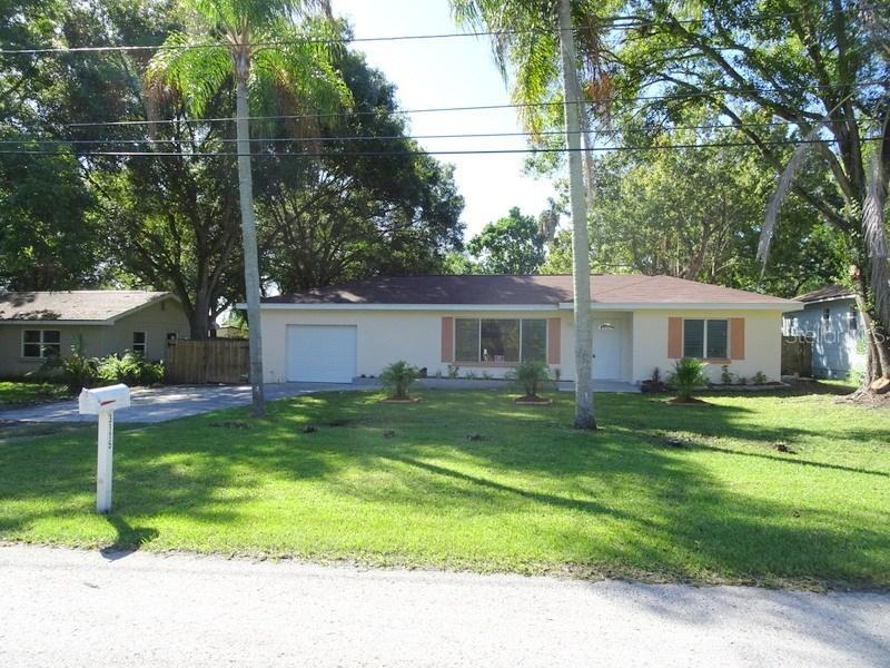 3115 Johns Pkwy., Clearwater, FL 33759