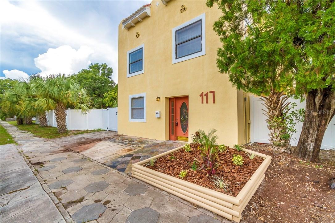 117 26th St., St Petersburg, FL 33713