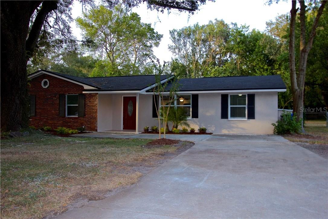 207 Orange Dr., Lutz, FL 33548