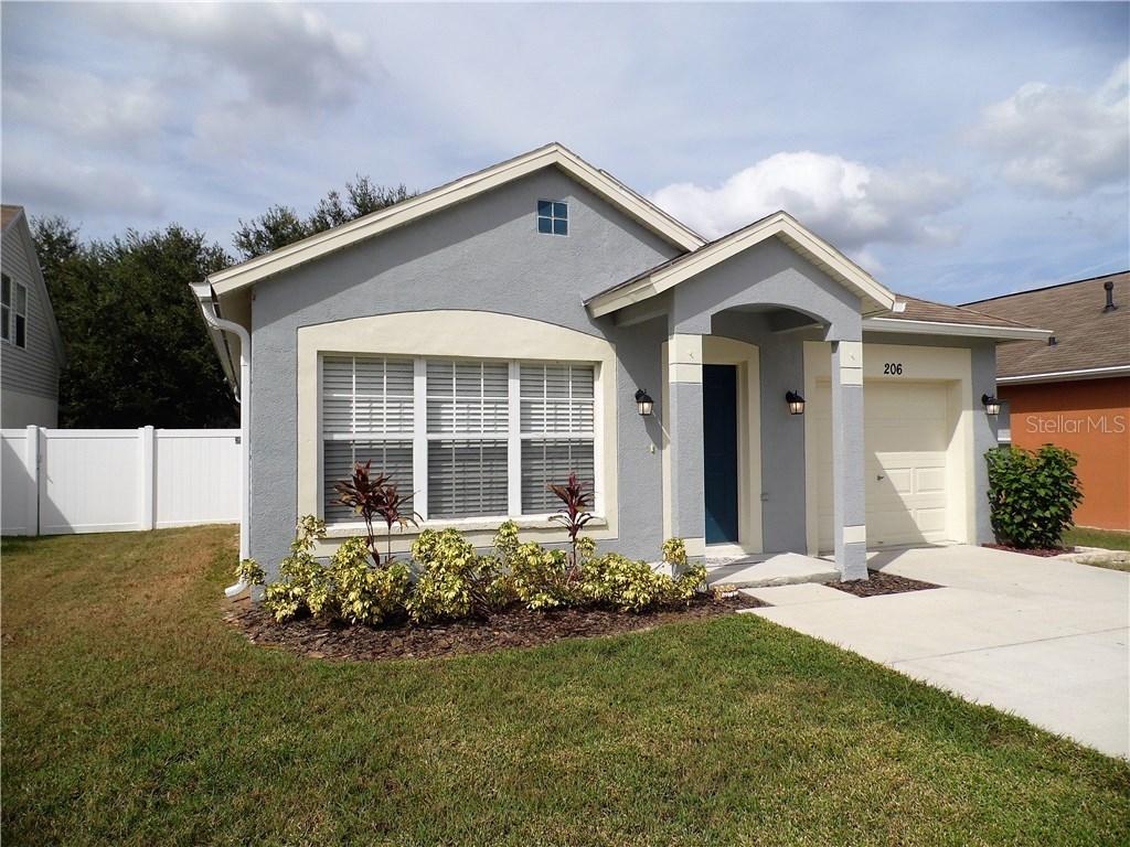 206 Summer Sails Dr., Valrico, FL 33594