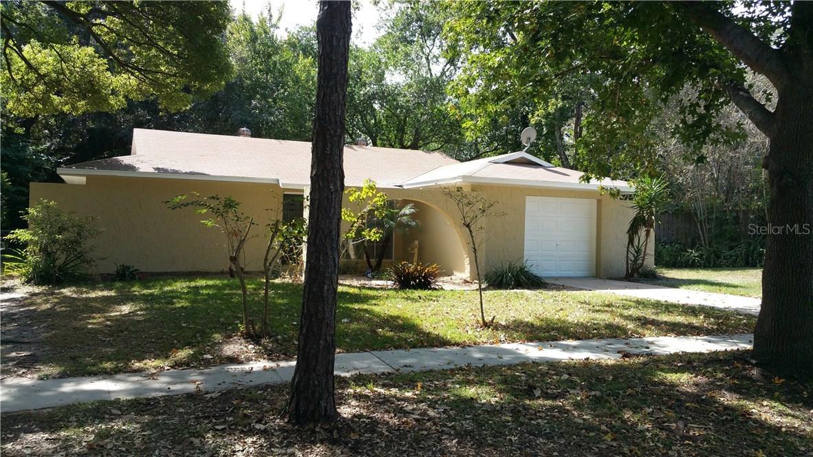 607 Wood Rd., Seffner, FL 33584