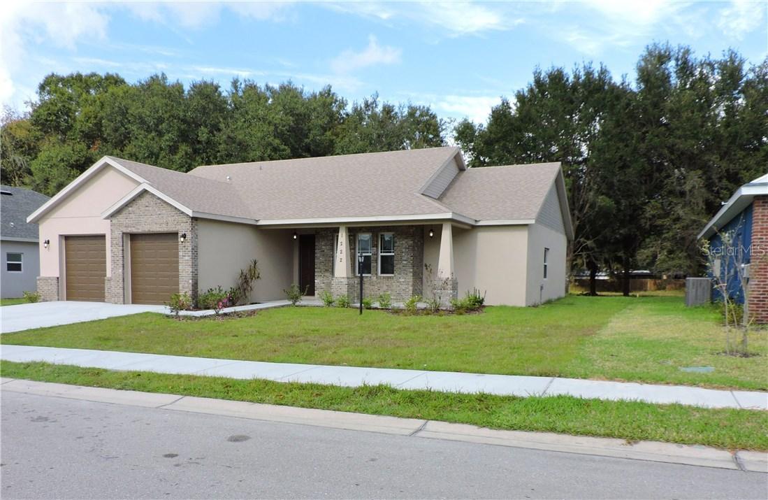1222 Lavender Jewel Ct., Plant City, FL 33563