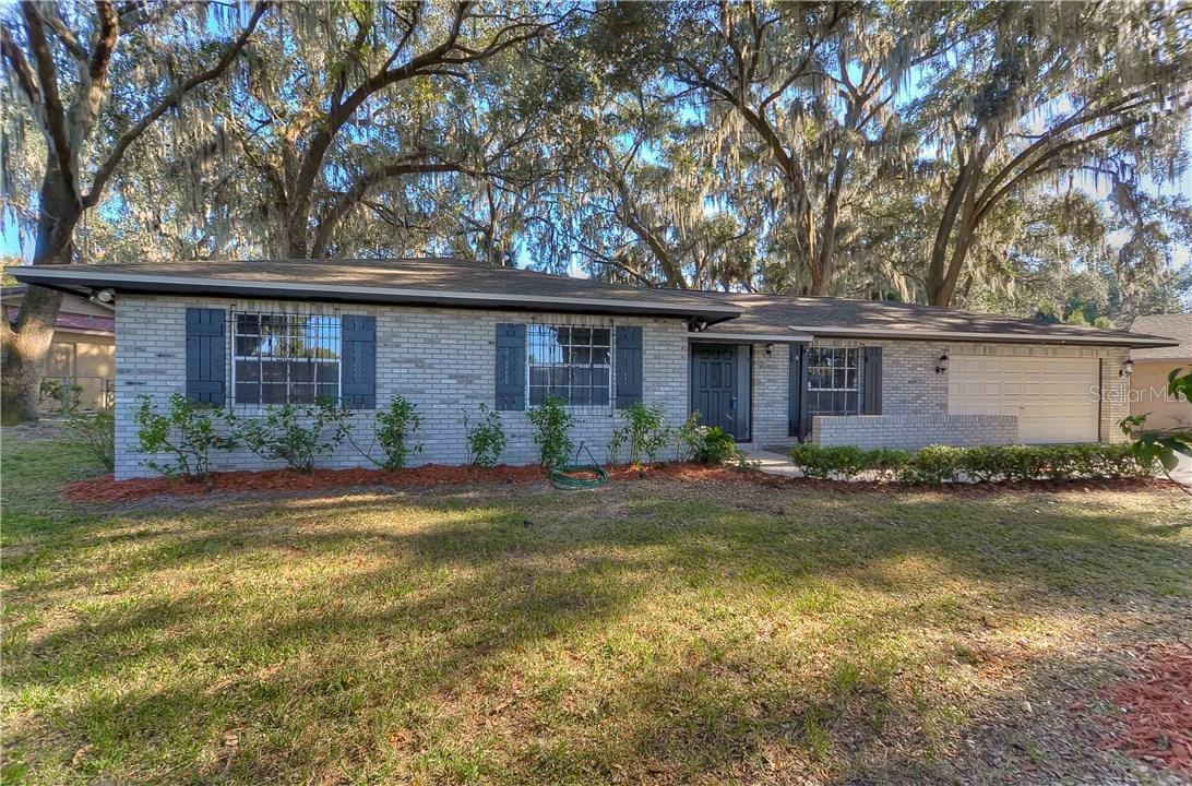 617 Rooks Rd., Seffner, FL 33584