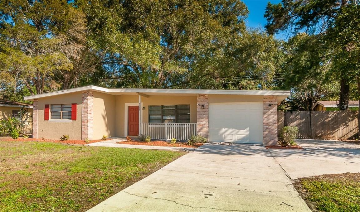 7127 Flounder Dr., Tampa, FL 33617