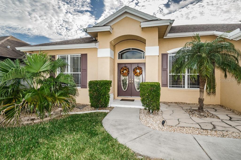 512 Cypress Bend, Oldsmar, FL 34677