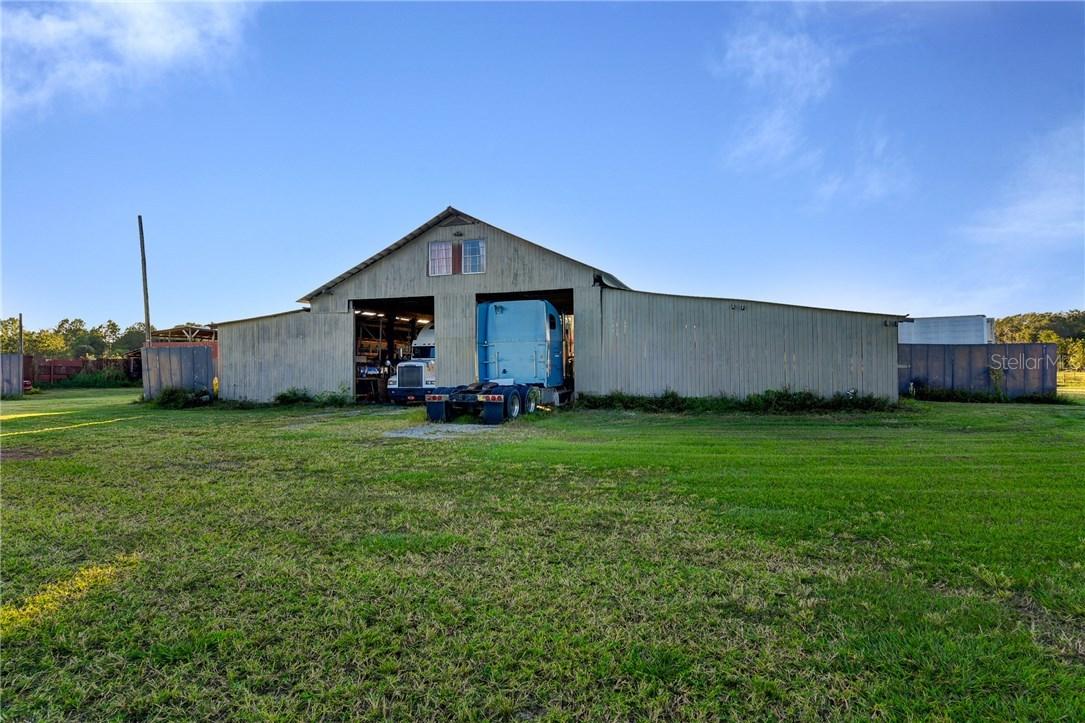 7428 Loghouse Rd., Plant City, FL 33565