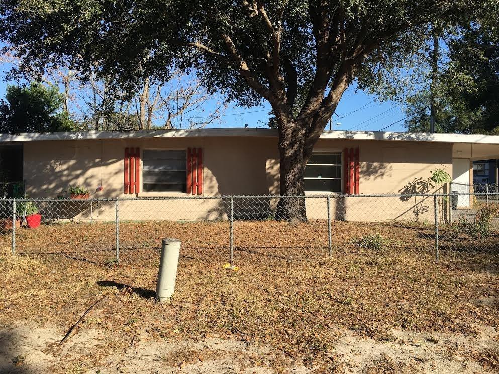 6308 20th St., Zephyrhills, FL 33542